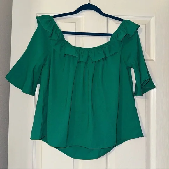 Jack by BB Dakota Haltered State Ruffle Blouse Green - Picture 3 of 4